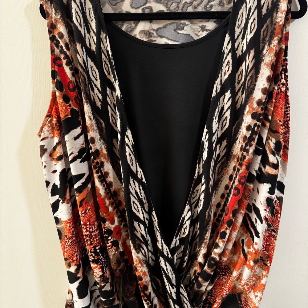 Avenue Animal Print/Patterned Top with Black and Brown Accents